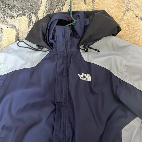 North face jacket - Picture 2 of 2
